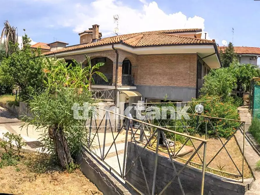 Immagine 32 di Villa in vendita  in Via Domenico Scarlatti a Camporotondo Etneo