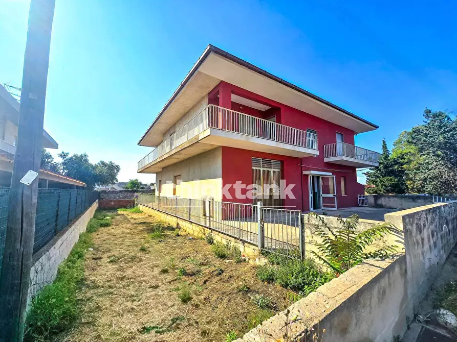 Immagine 3 di Villa in vendita  in Via Sorda Scicli a Modica