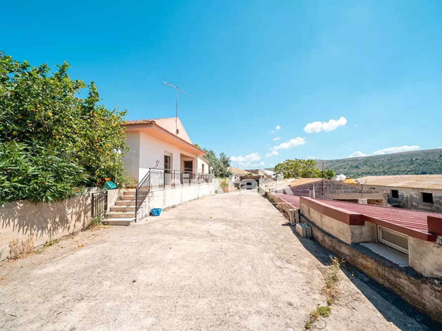 Immagine 24 di Rustico / casale in vendita  in Strada Statale 194 a Ragusa