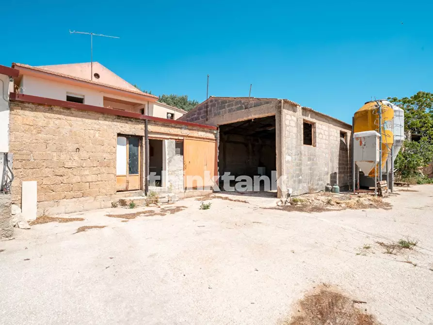 Immagine 27 di Rustico / casale in vendita  in Strada Statale 194 a Ragusa