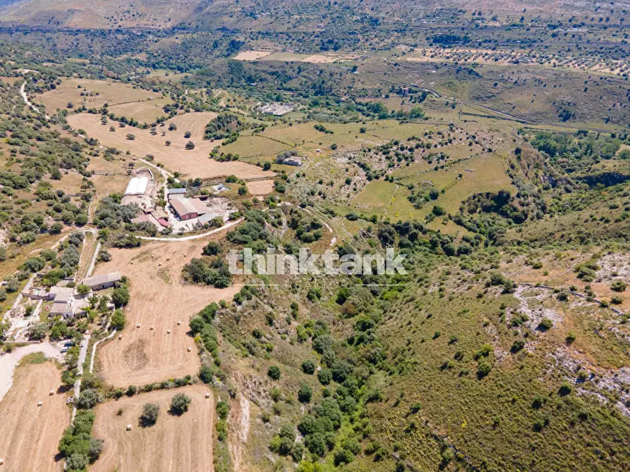Immagine 15 di Rustico / casale in vendita  in Strada Statale 194 a Ragusa