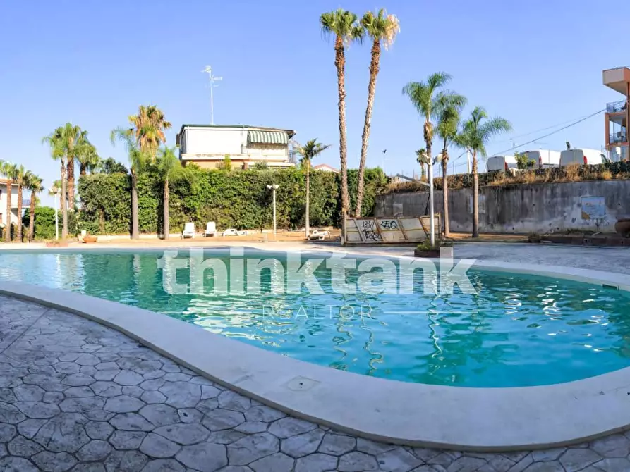 Immagine 2 di Appartamento in vendita  in Via Livorno a Aci Castello