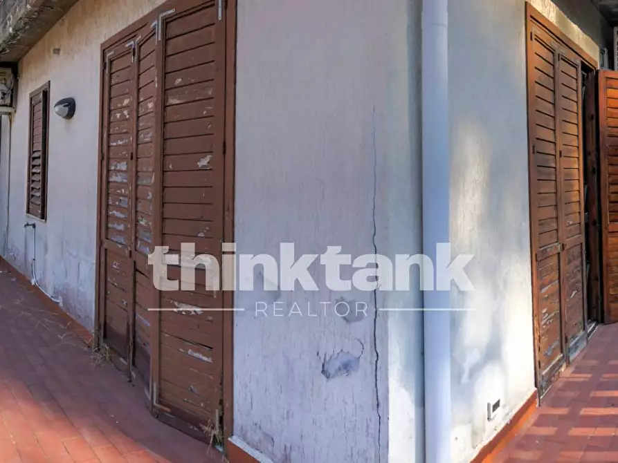 Immagine 19 di Appartamento in vendita  in Via Livorno a Aci Castello