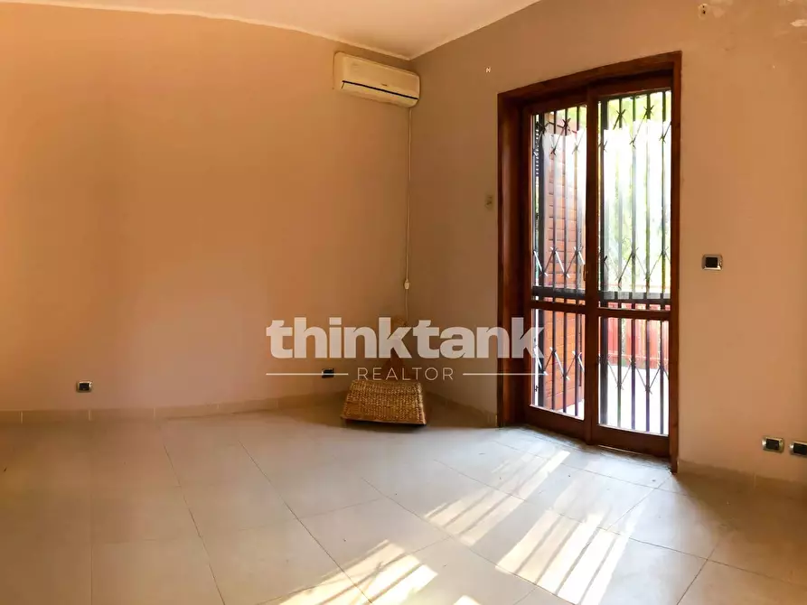 Immagine 16 di Appartamento in vendita  in Via Livorno a Aci Castello