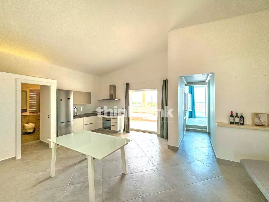 Immagine 12 di Appartamento in vendita  in Via Bove Marino a Noto