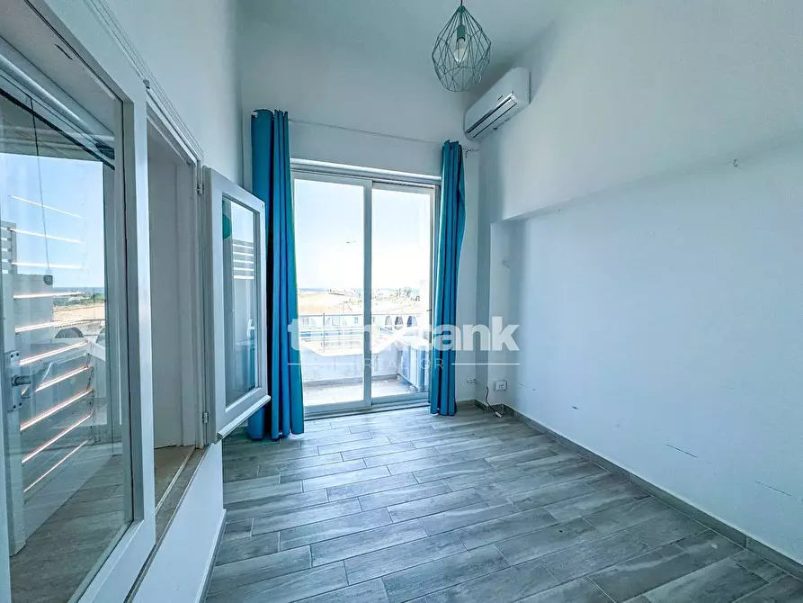 Immagine 21 di Appartamento in vendita  in Via Bove Marino a Noto