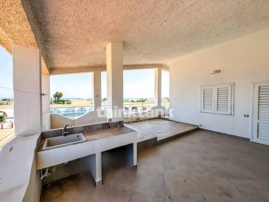 Immagine 25 di Appartamento in vendita  in Via Bove Marino a Noto