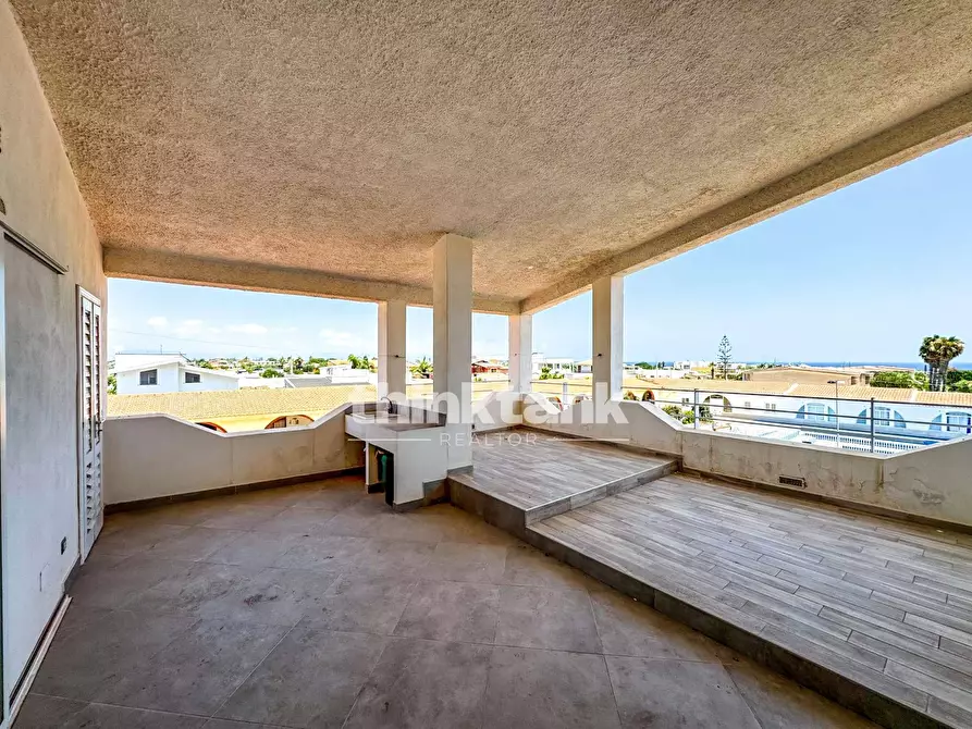 Immagine 27 di Appartamento in vendita  in Via Bove Marino a Noto