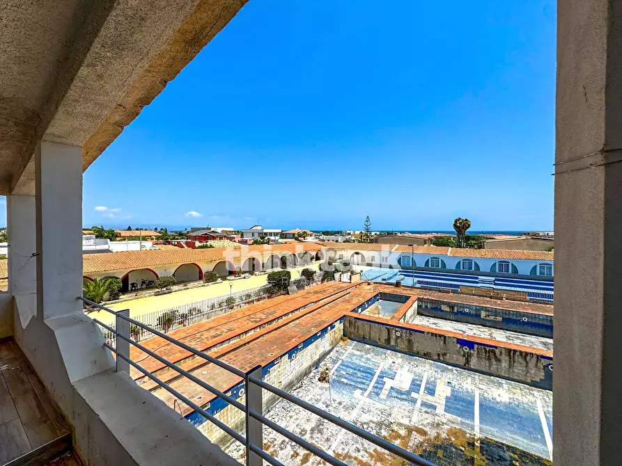 Immagine 31 di Appartamento in vendita  in Via Bove Marino a Noto