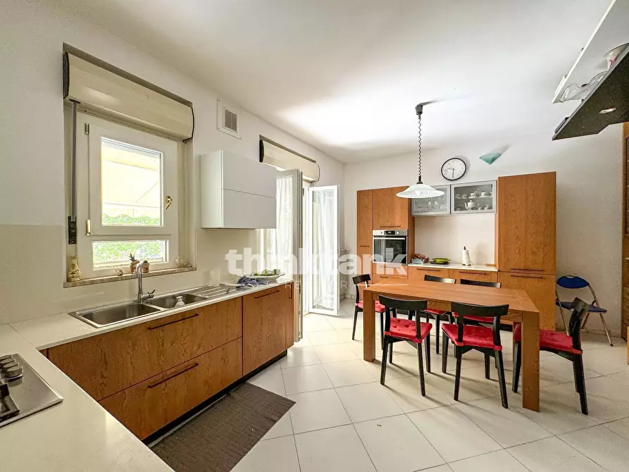 Immagine 10 di Villetta a schiera in vendita  in via Maria Montessori a Noto