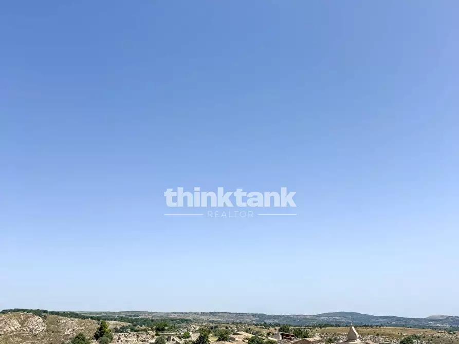 Immagine 10 di Casa indipendente in vendita  in Via Grotte a Buccheri