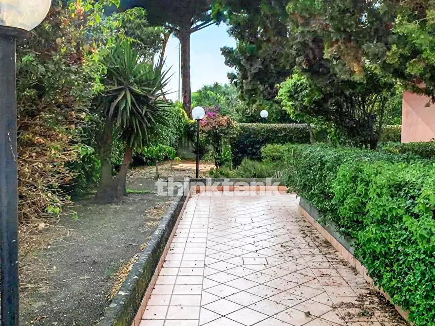 Immagine 15 di Appartamento in vendita  in Via Fattori 27 a Gravina Di Catania