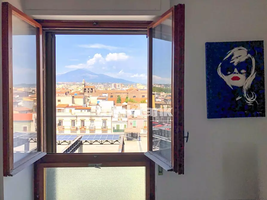 Immagine 12 di Appartamento in vendita  in Via Teocrito a Catania