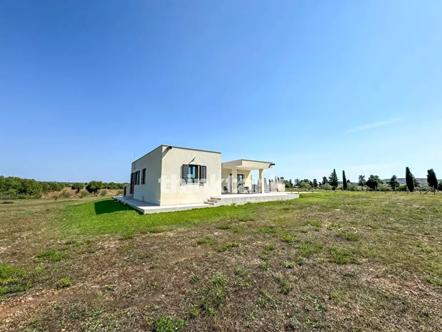 Immagine 2 di Villa in vendita  in Strada Mare Monti a Buccheri