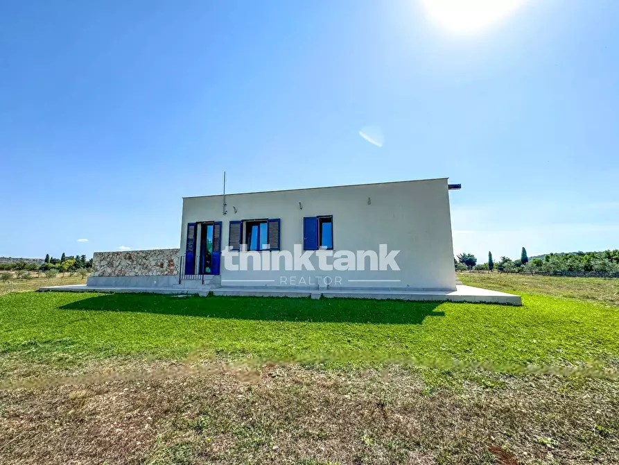 Immagine 4 di Villa in vendita  in Strada Mare Monti a Buccheri