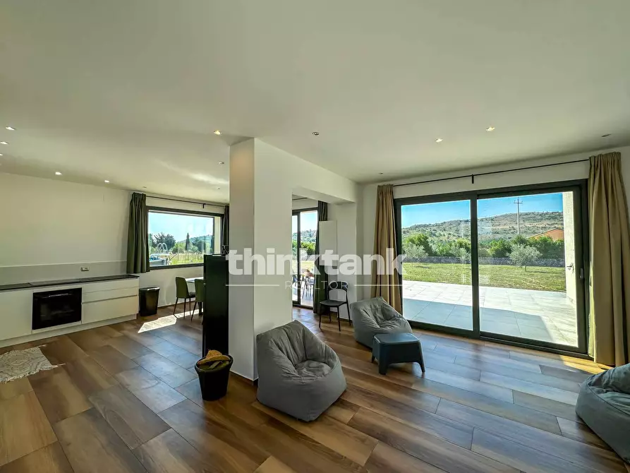 Immagine 12 di Villa in vendita  in Strada Mare Monti a Buccheri