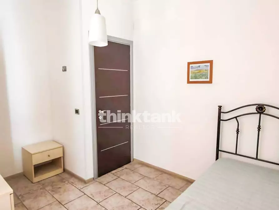 Immagine 13 di Appartamento in vendita  in Via Paladino a Giardini-Naxos