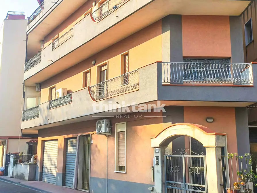 Immagine 23 di Appartamento in vendita  in Via Paladino a Giardini-Naxos