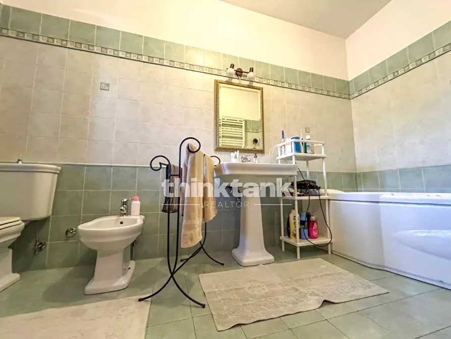 Immagine 38 di Villa in vendita  in Viale Europa a Paterno'