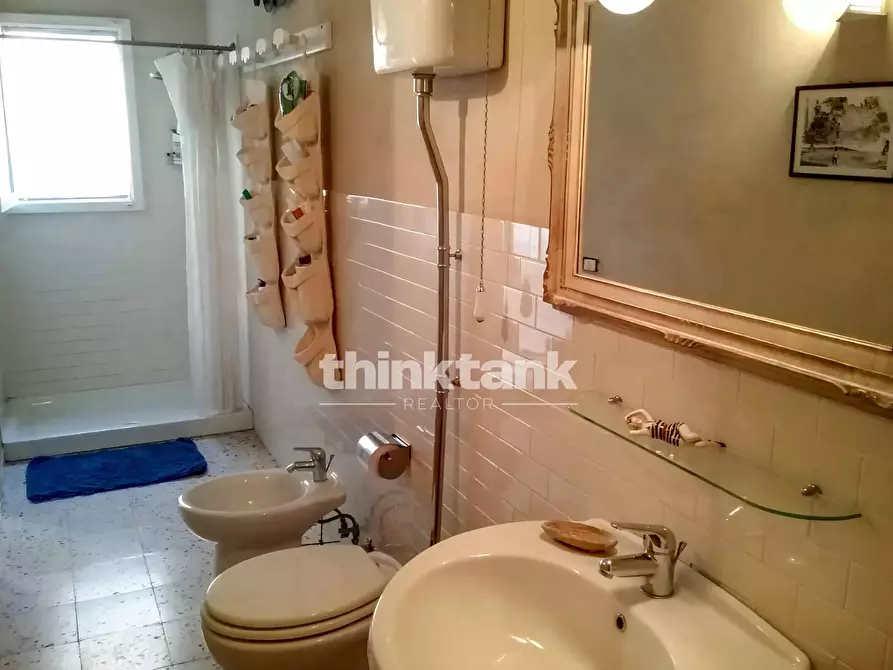 Immagine 18 di Villa in vendita  in Via Cassar Scalia a Pachino