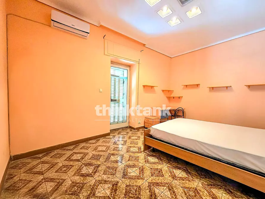 Immagine 15 di Villa in vendita  in via sulsenti a Ragusa