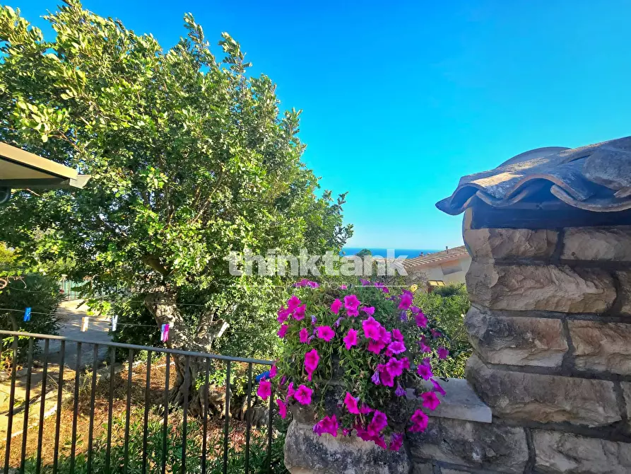 Immagine 35 di Villa in vendita  in Strada provinciale 44 a Ragusa