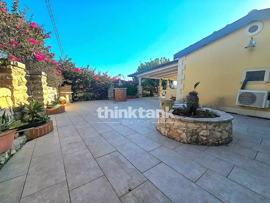 Immagine 27 di Villa in vendita  in Strada provinciale 44 a Ragusa