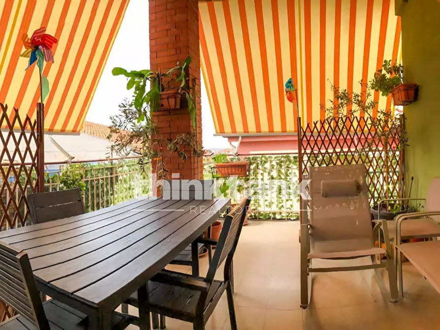 Immagine 1 di Villa in vendita  in Via Galliano a Camporotondo Etneo