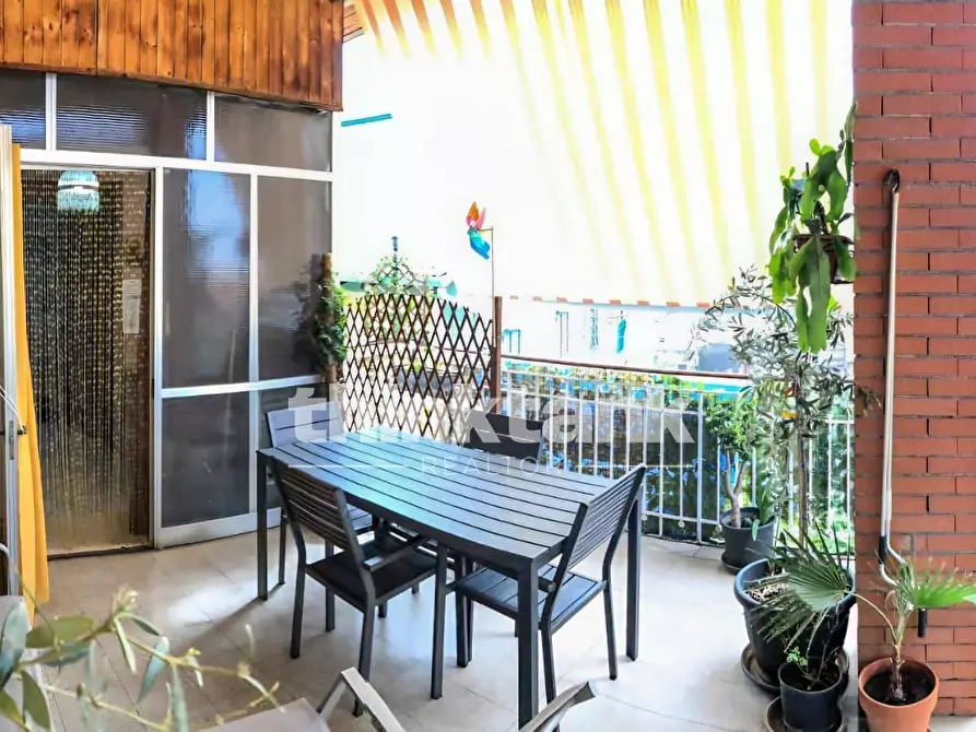 Immagine 15 di Villa in vendita  in Via Galliano a Camporotondo Etneo