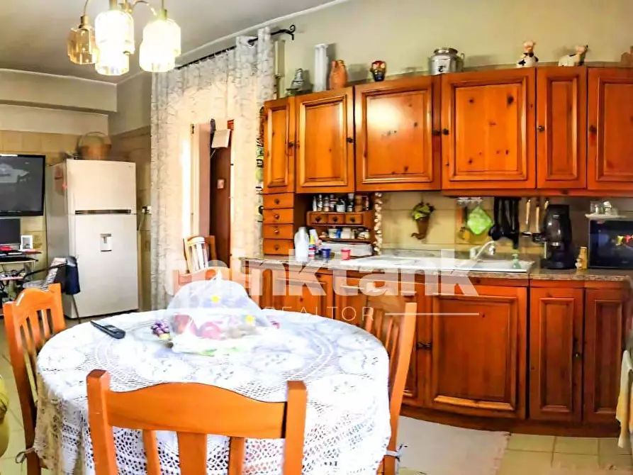 Immagine 10 di Villa in vendita  in Via Galliano a Camporotondo Etneo