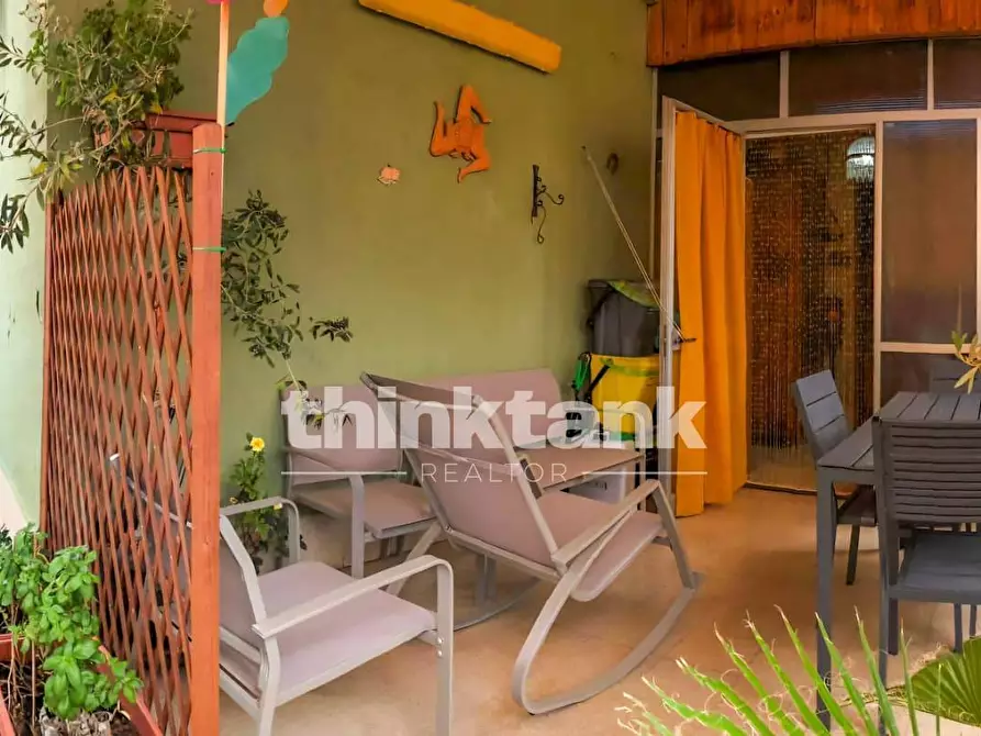 Immagine 2 di Villa in vendita  in Via Galliano a Camporotondo Etneo