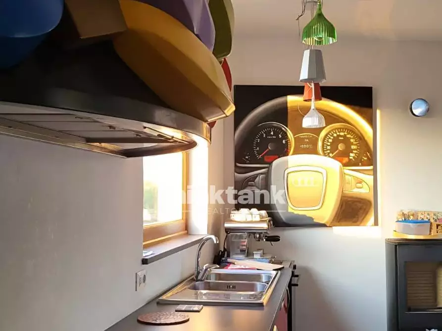 Immagine 11 di Rustico / casale in vendita  in Viale Regina Margherita a Castiglione Di Sicilia