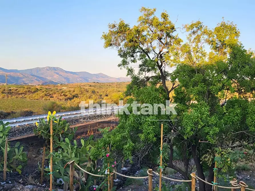 Immagine 14 di Rustico / casale in vendita  in Viale Regina Margherita a Castiglione Di Sicilia