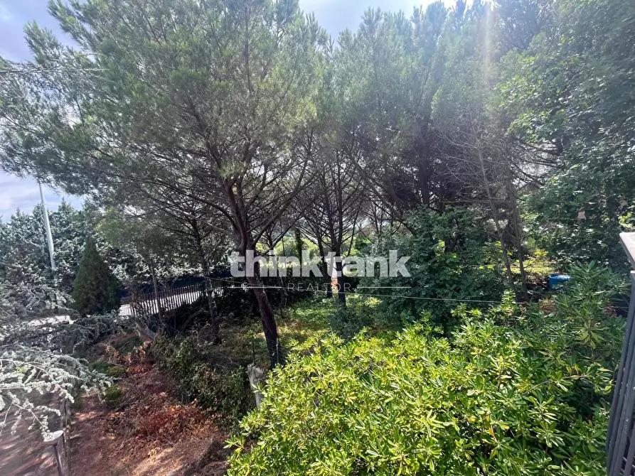 Immagine 6 di Villa in vendita  in Via Tarderia 89 a Gravina Di Catania