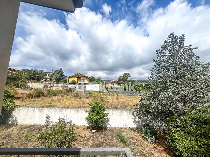 Immagine 14 di Villa in vendita  in Via Tarderia 89 a Gravina Di Catania