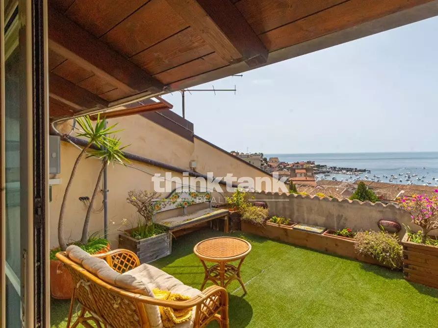 Immagine 1 di Villetta a schiera in vendita  in Via Capomulini snc a Acireale