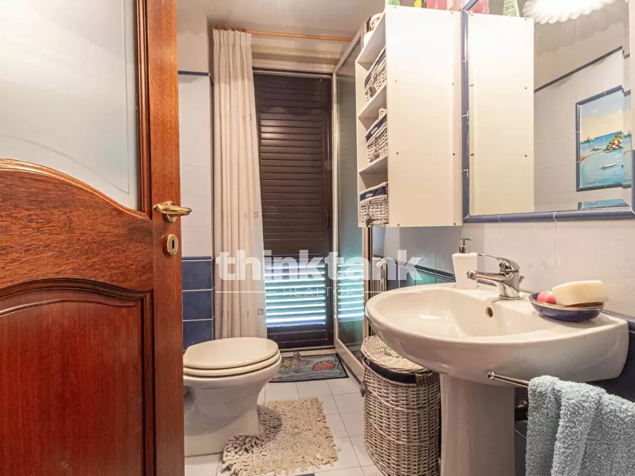 Immagine 27 di Villetta a schiera in vendita  in Via Capomulini snc a Acireale