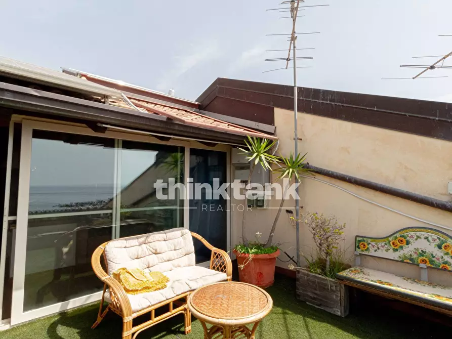 Immagine 34 di Villetta a schiera in vendita  in Via Capomulini snc a Acireale