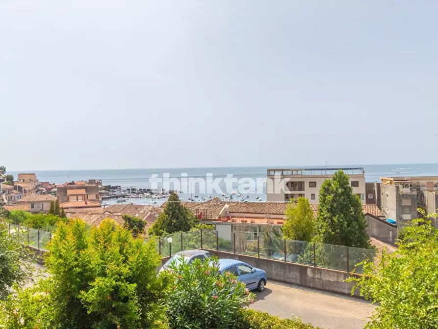 Immagine 38 di Villetta a schiera in vendita  in Via Capomulini snc a Acireale