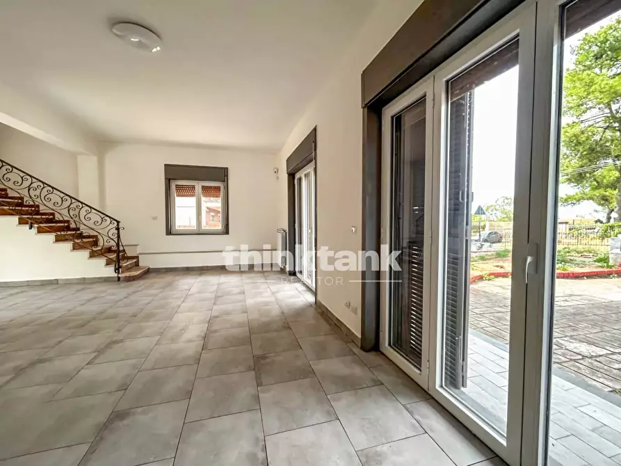 Immagine 6 di Villa in vendita  in Via Etnea a Nicolosi