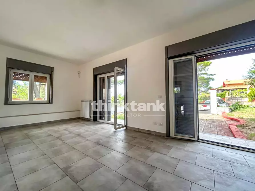 Immagine 7 di Villa in vendita  in Via Etnea a Nicolosi