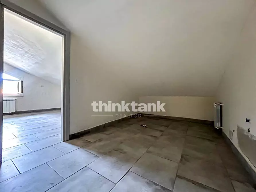 Immagine 16 di Villa in vendita  in Via Etnea a Nicolosi