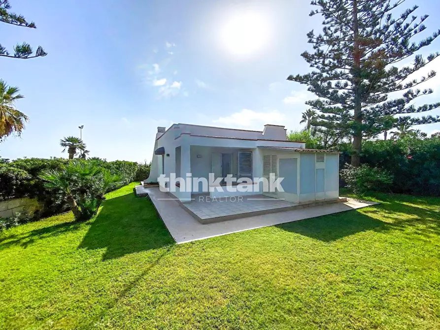 Immagine 7 di Villa in vendita  in Strada Consortile snc a Noto