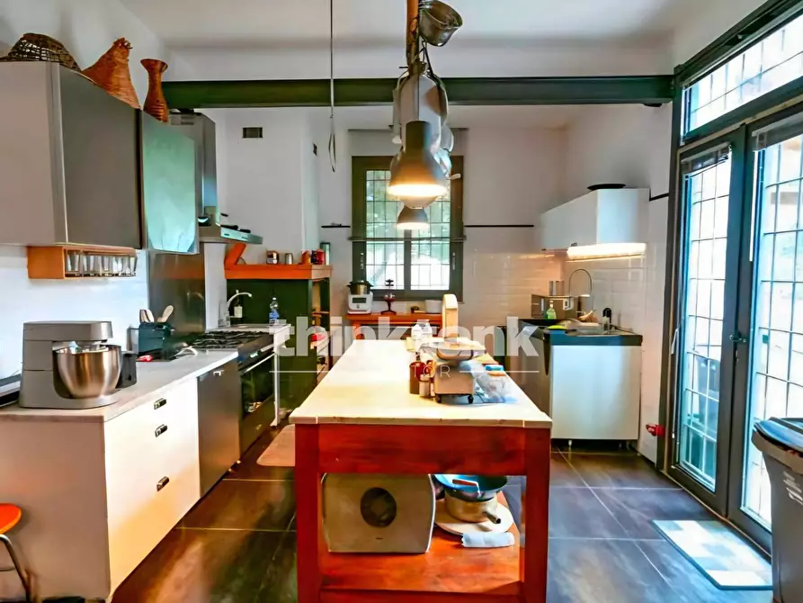 Immagine 7 di Villa in vendita  in Traversa fontana Mortilla a Siracusa