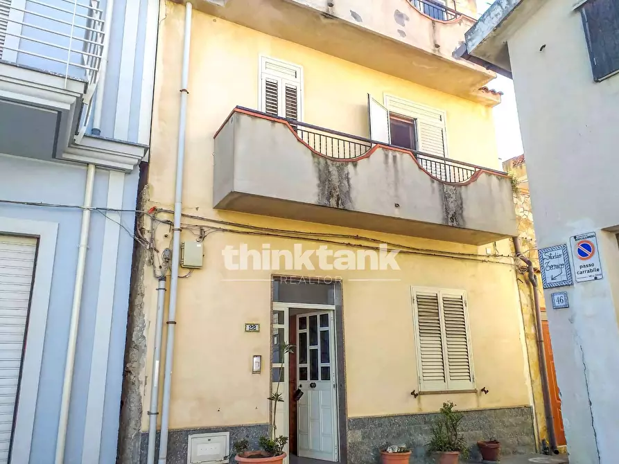 Immagine 9 di Villa in vendita  in Via Fabbrica a Roccalumera