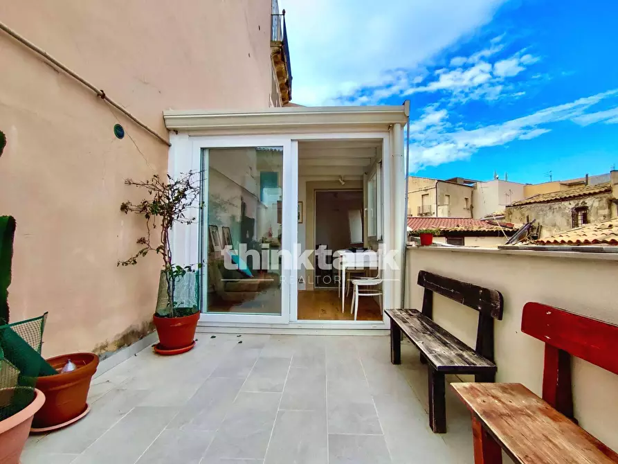Immagine 3 di Casa indipendente in vendita  in Via Nizza a Siracusa