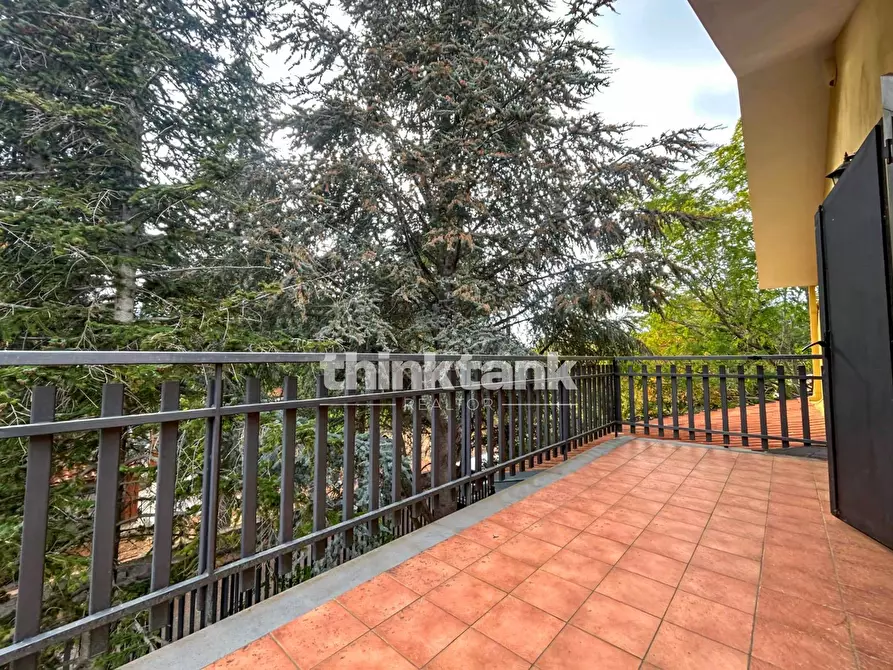 Immagine 16 di Villa in vendita  in Via Dei Cugini a Gravina Di Catania