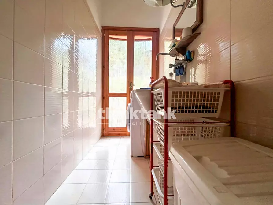 Immagine 15 di Villa in vendita  in Via Dei Cugini a Gravina Di Catania