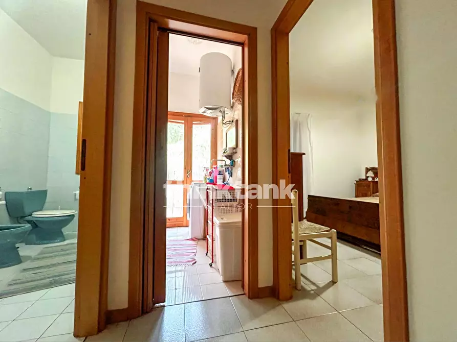 Immagine 8 di Villa in vendita  in Via Dei Cugini a Gravina Di Catania