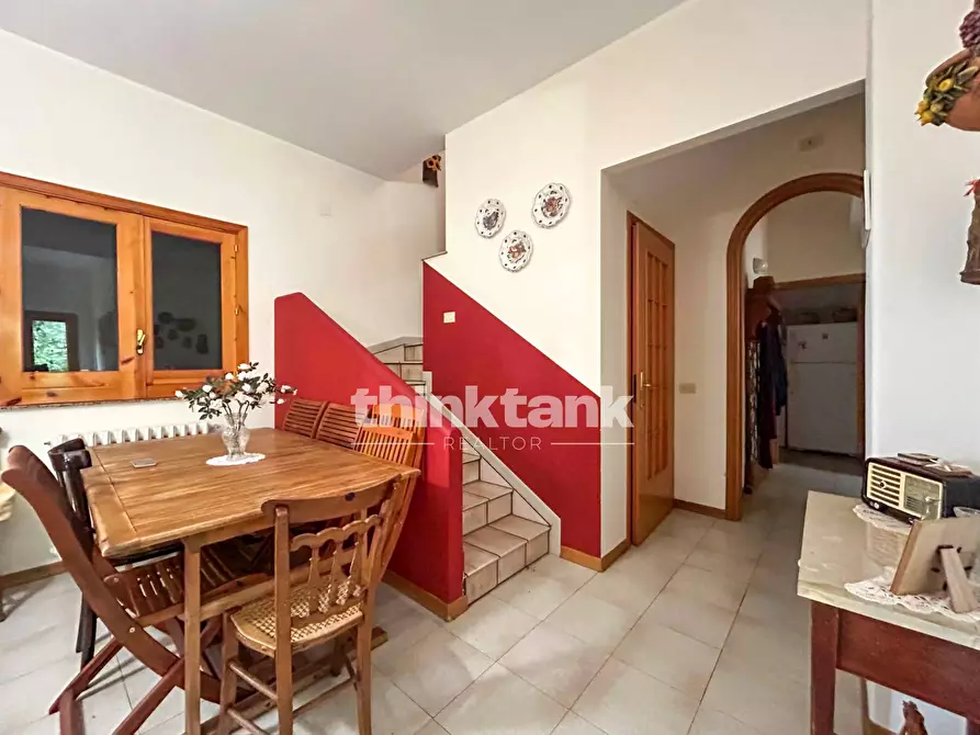 Immagine 6 di Villa in vendita  in Via Dei Cugini a Gravina Di Catania